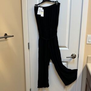 BECCA Off-Shoulder Black Jumpsuit